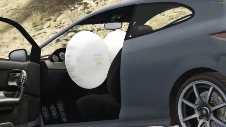ESX Airbags Script with Crash-Triggered Airbag Deployment in FiveM