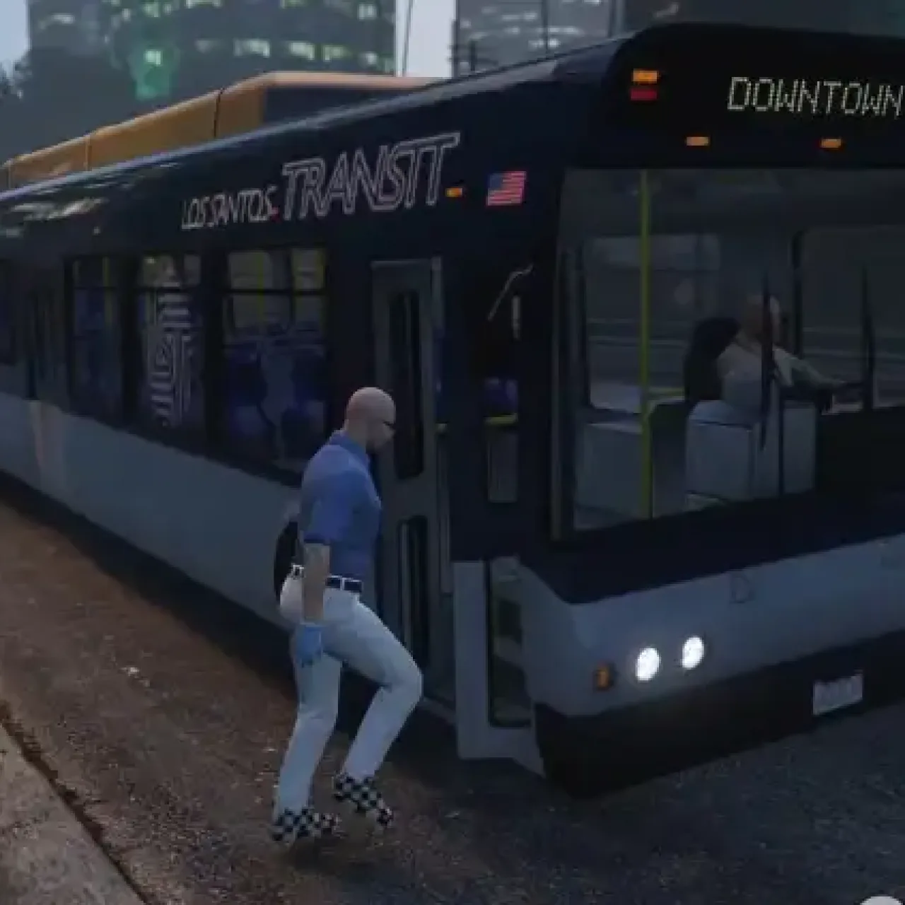 AI-driven public transport bus in FiveM using ESX Public Transport Script