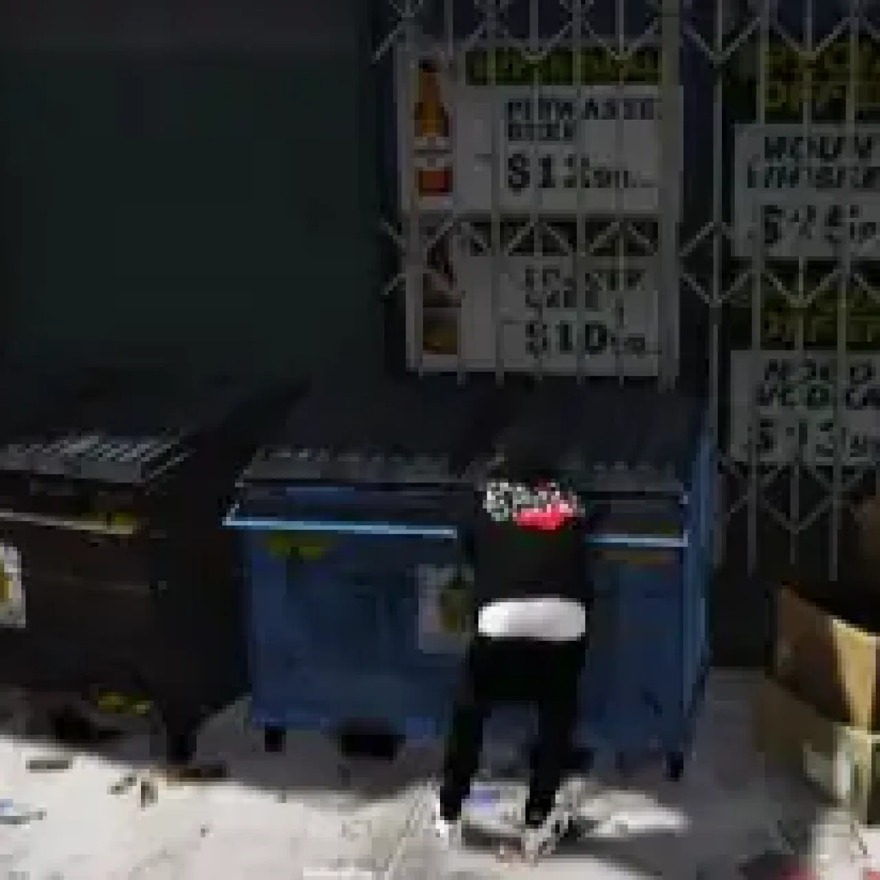 Player scavenges a dumpster using the ESX Trash Hunt Script in GTA RP.
