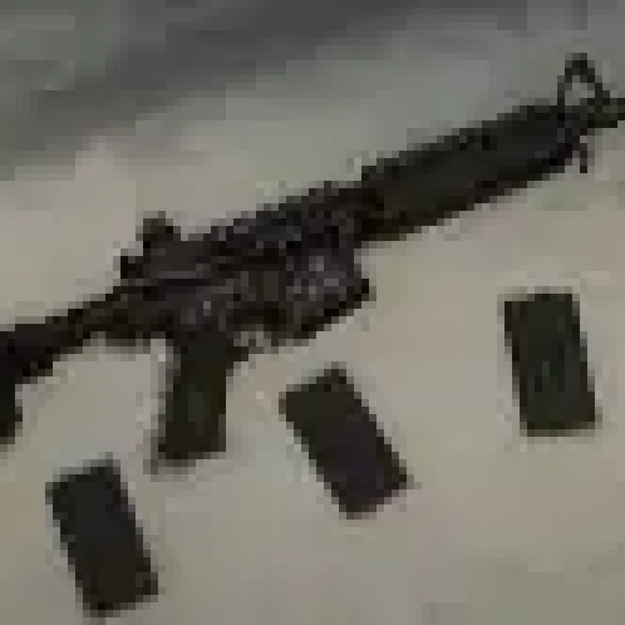 Screenshot of ESX Weapon Components Script interface displaying a rifle with modular attachments and spare magazines in FiveM.