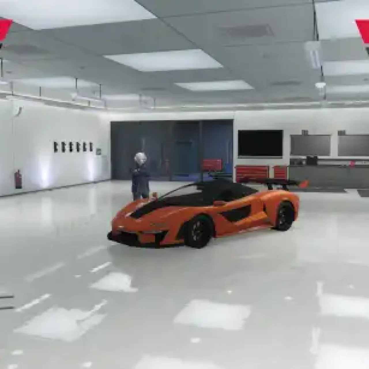QBCore Vehicle Shop Script – FiveM interactive car dealership with categorized listings, pricing, and preview options.